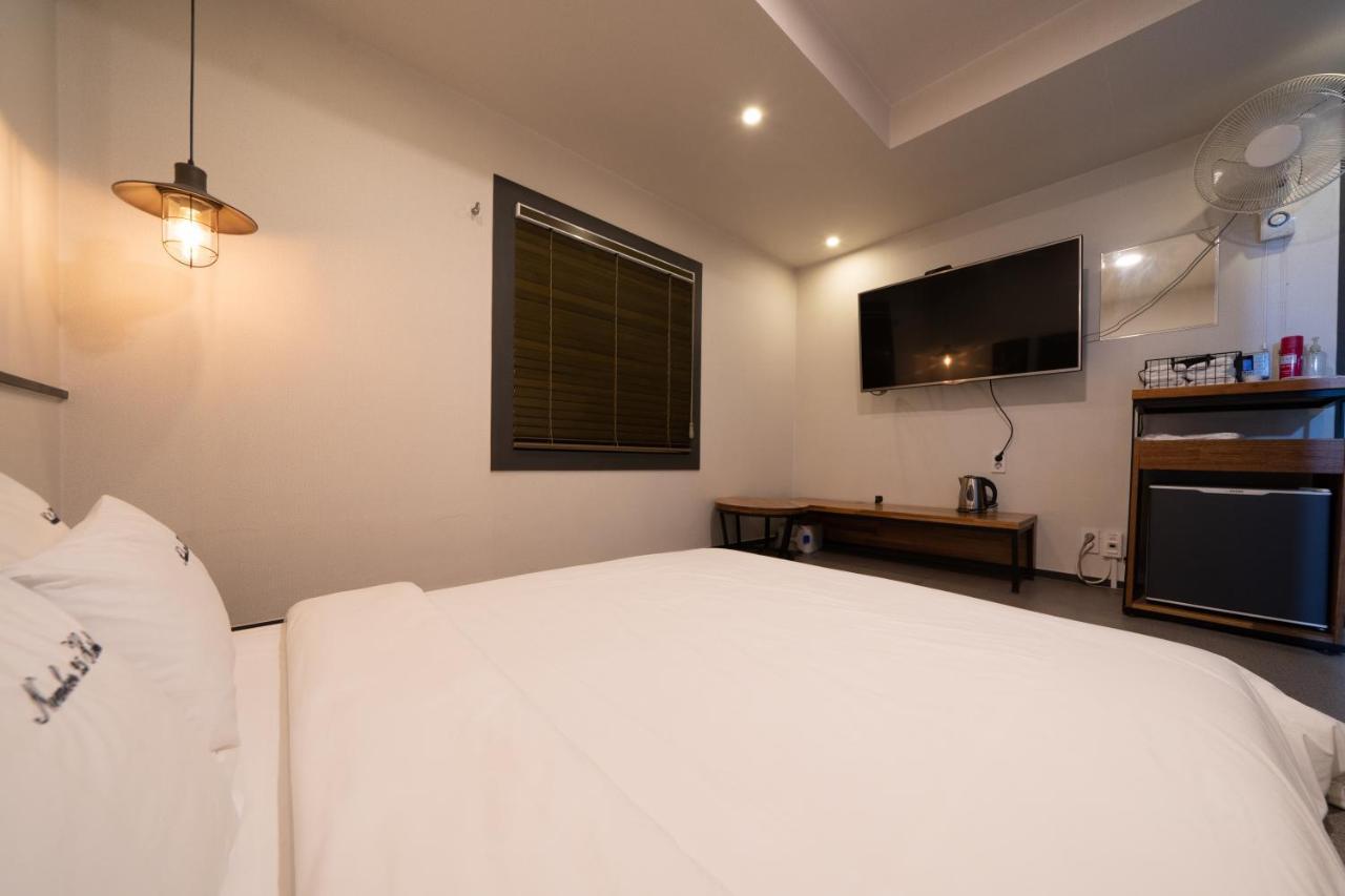 No25 Hotel Yeonsan Busan Exterior photo